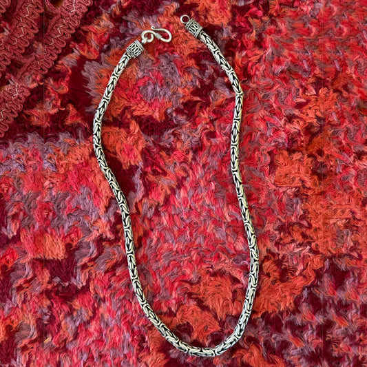 One-of-a-Kind Vintage Elegance: The Sterling Silver Byzantine unisex Necklace by Suarti from the 70s
