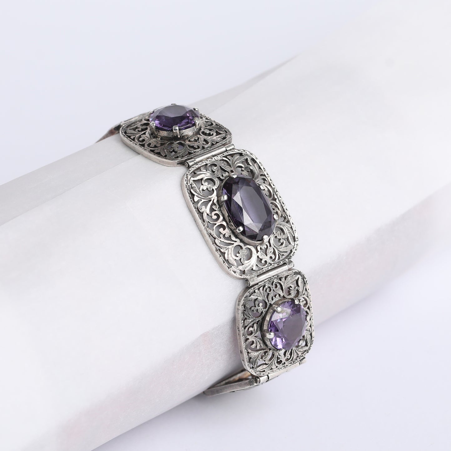 Antique Handcrafted Silver Bracelet with Alexandrite