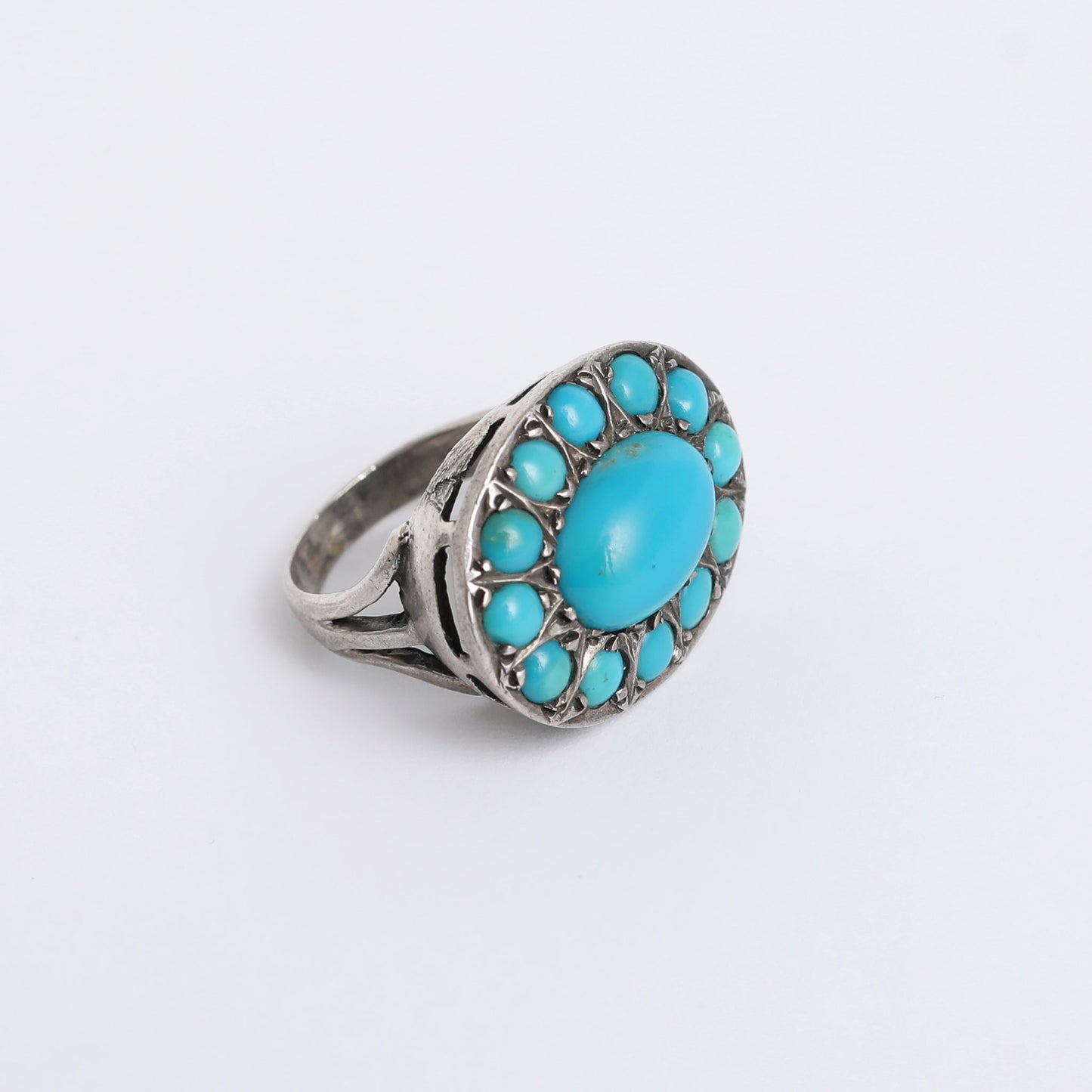 one of a kind vintage silver ring with turquoise stones