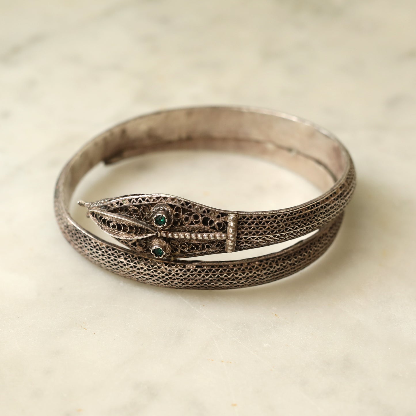 Antique snake 925 Silver Bracelet with green zircons