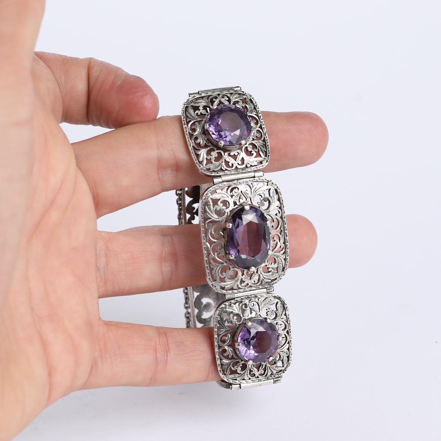 Antique Handcrafted Silver Bracelet with Alexandrite