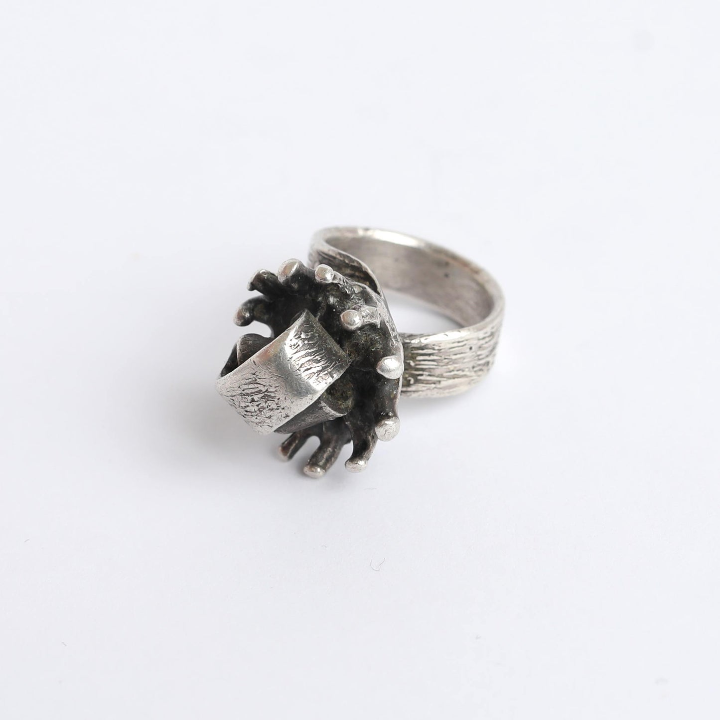 1950s Hand Made Israeli Silver Ring