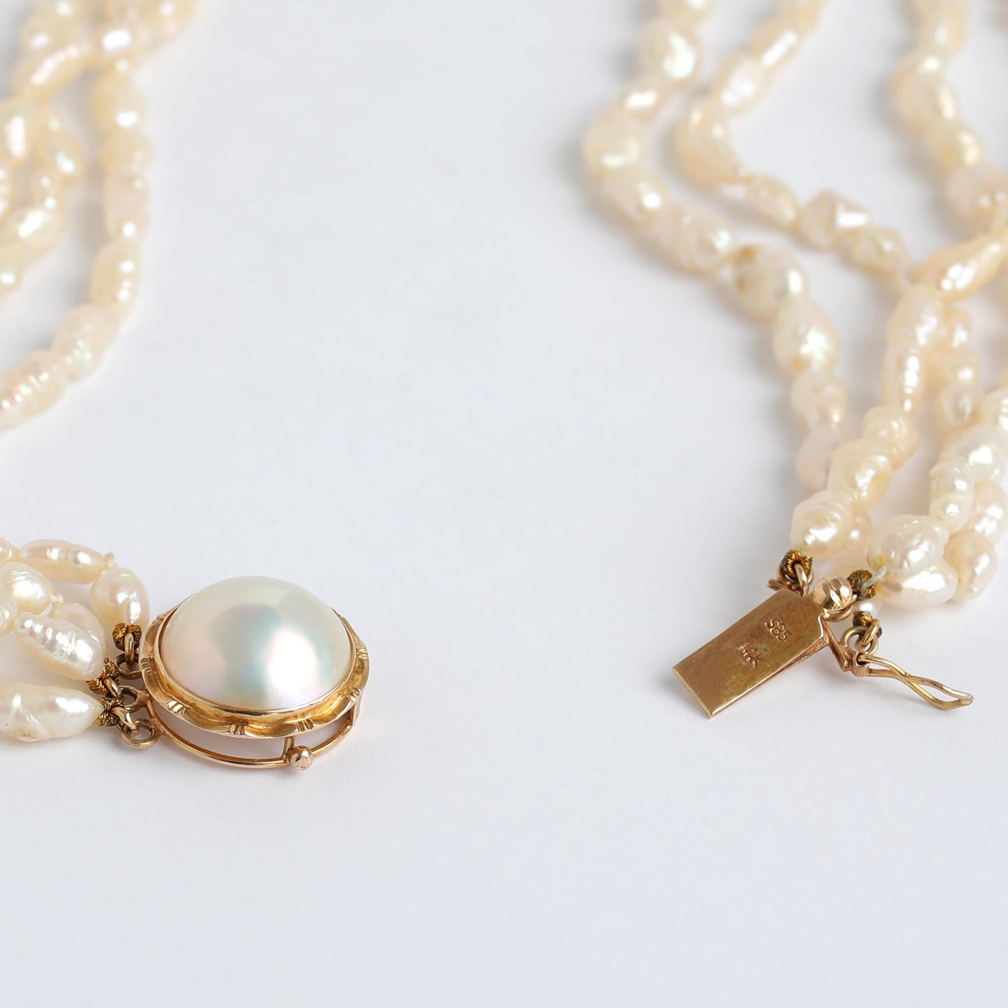 Vintage Quadruple-Strand Rice Pearl Necklace-with pure 14-carat gold