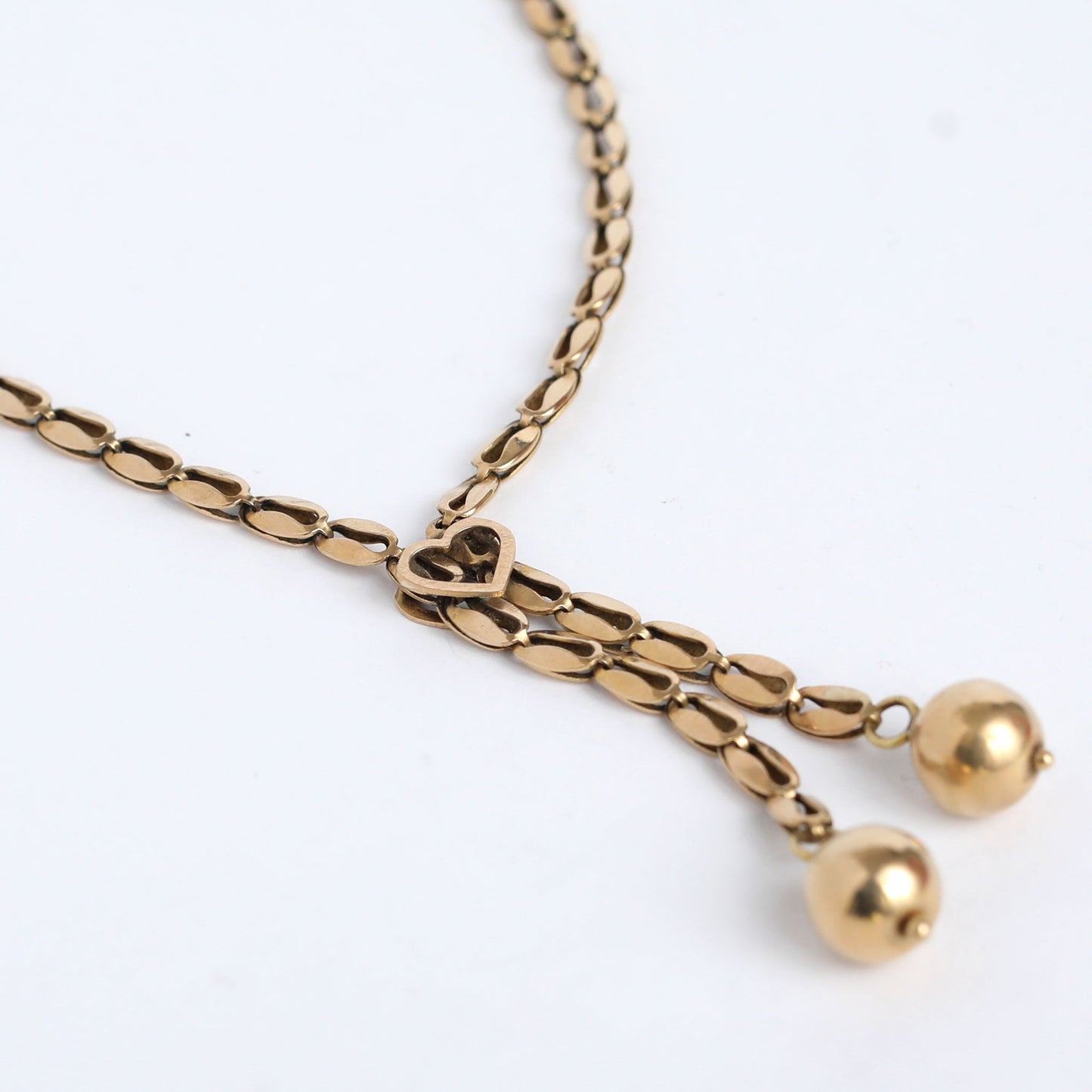 antique Red gold 14k charm nacelles from Iraq