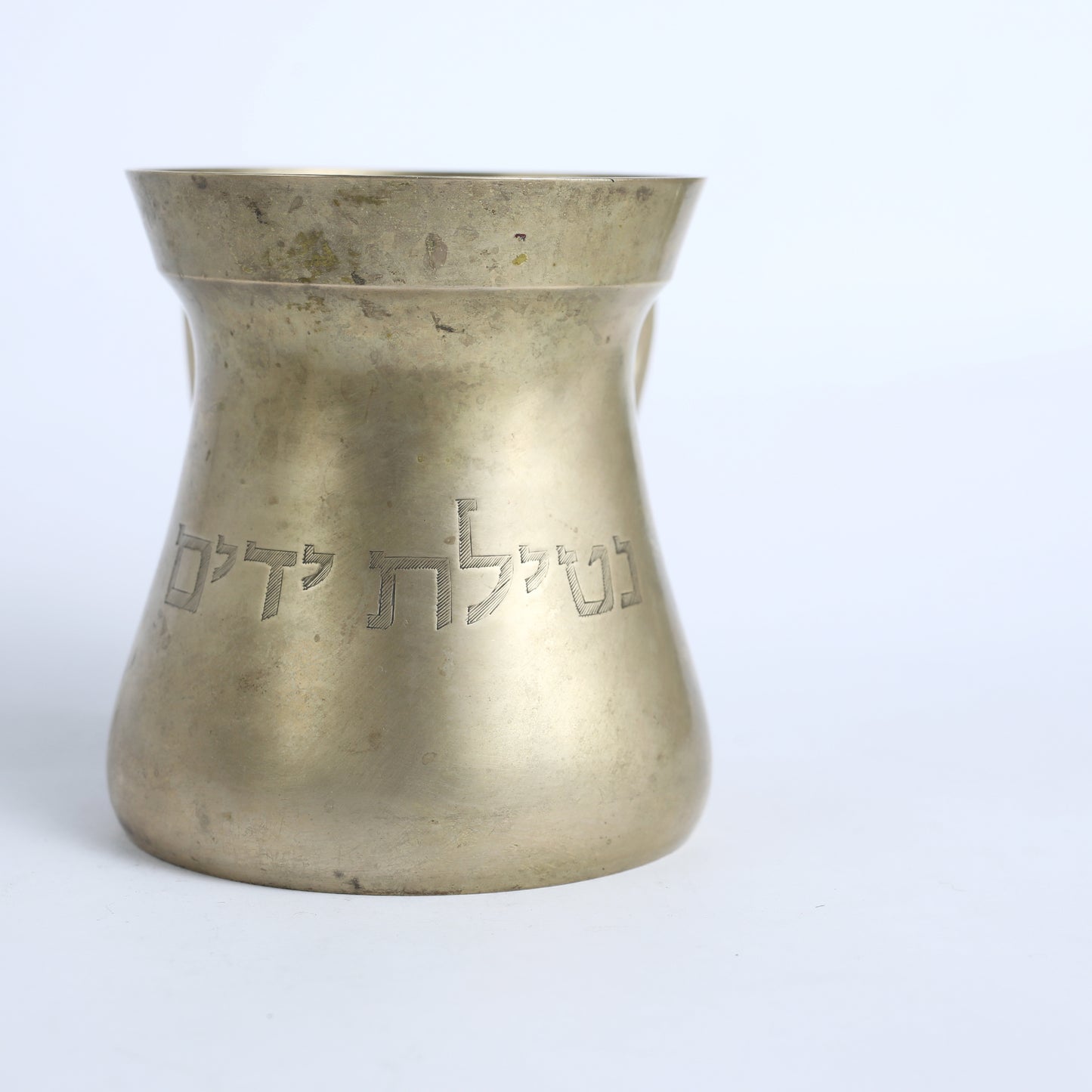 Golden coloured Natla