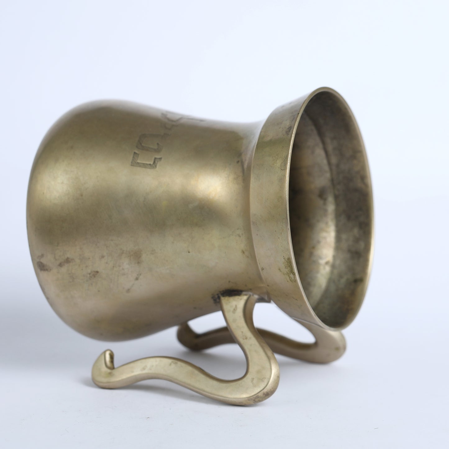 Golden coloured Natla