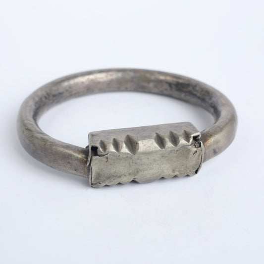 Halhal Silver Bangle