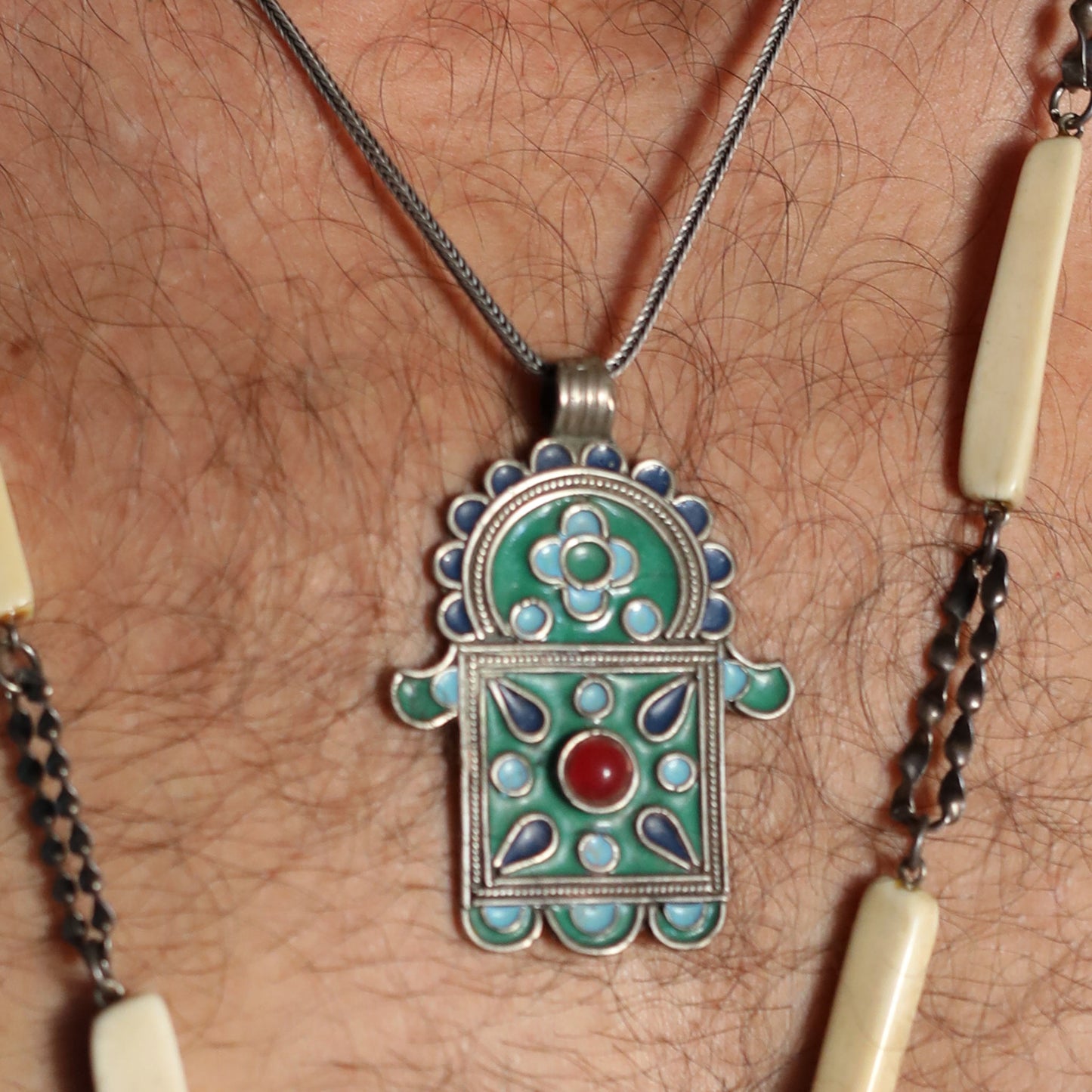 Andaluse Silver Vintage Hamsa Pendant