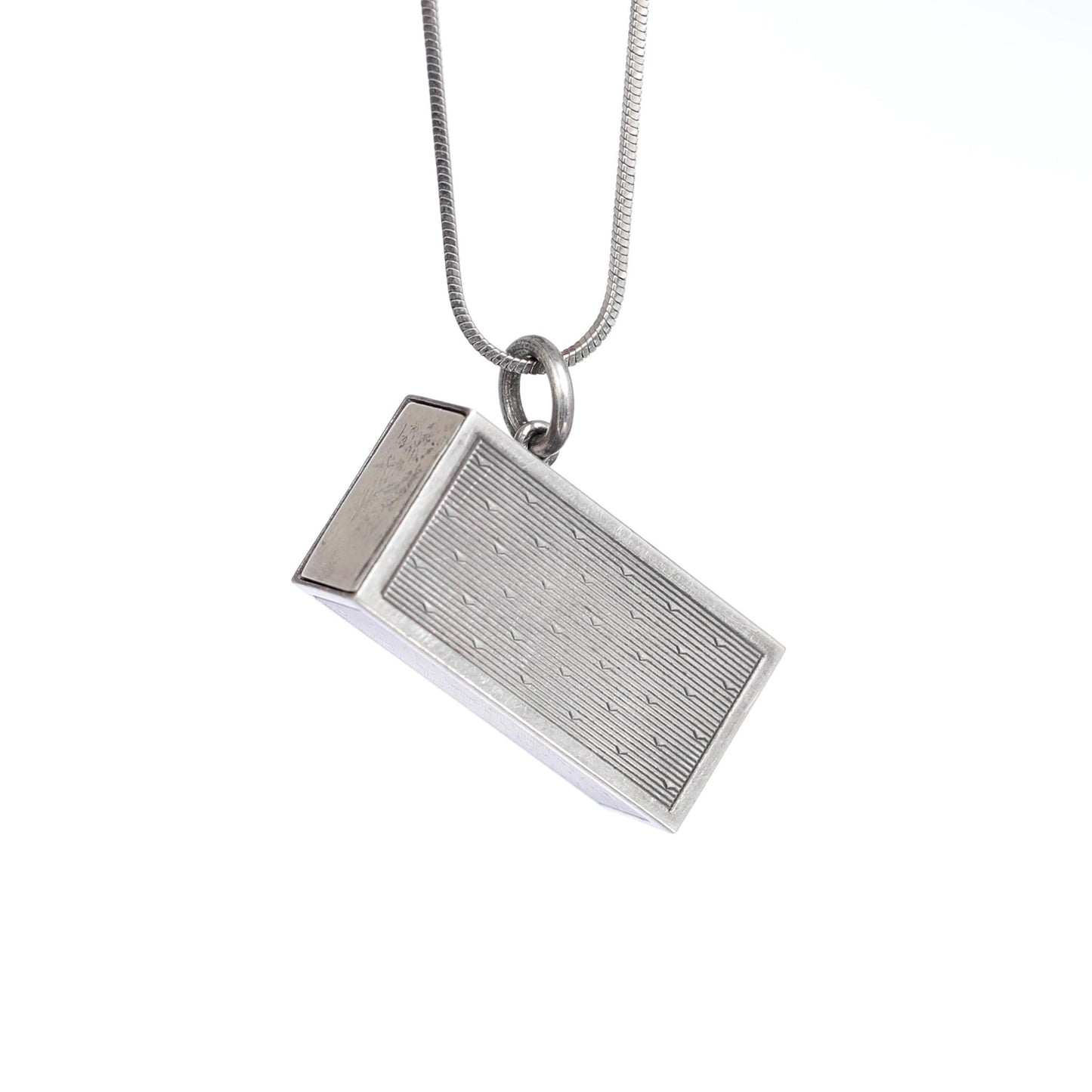 unisex pure silver drawer necklace