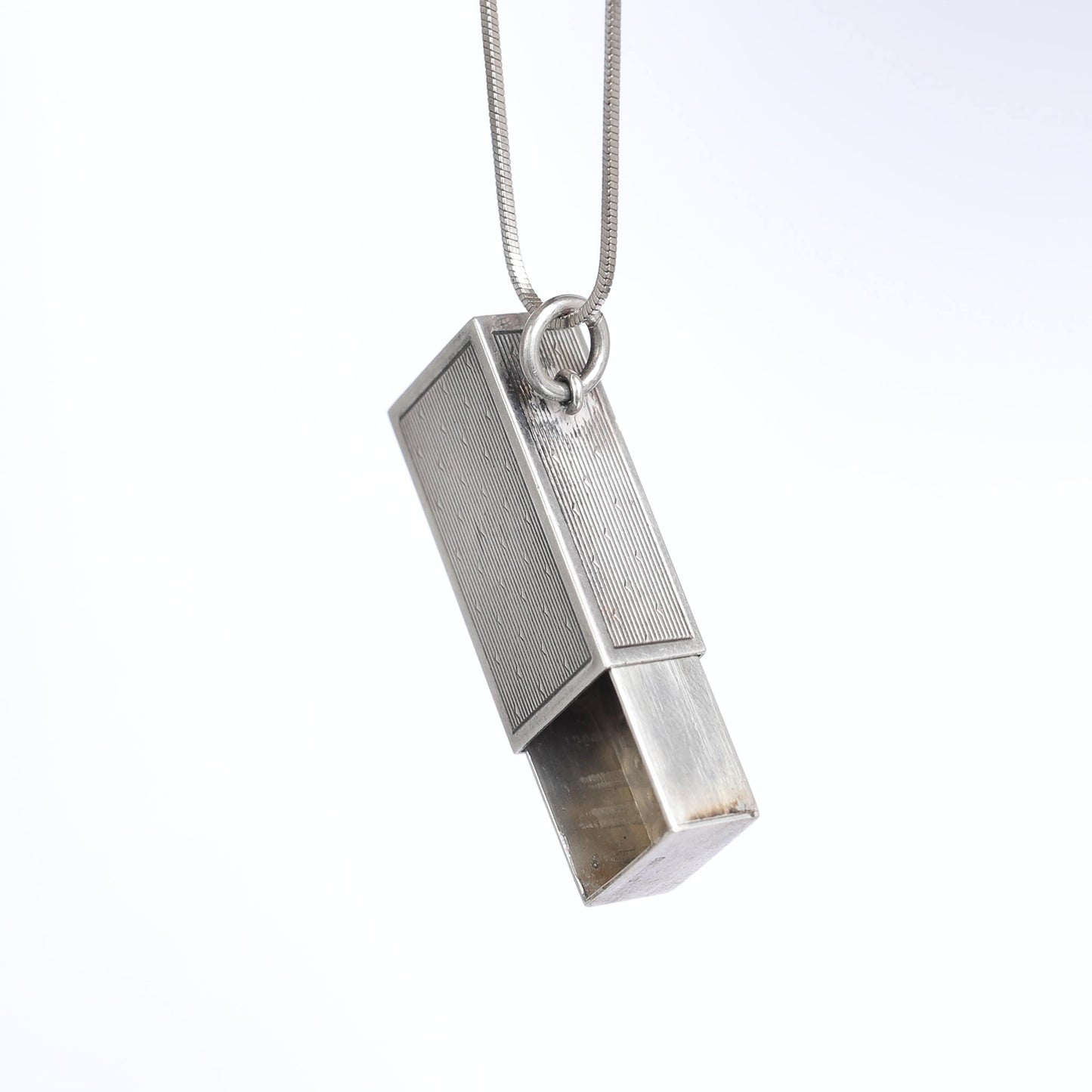 unisex pure silver drawer necklace