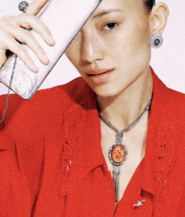 Vintage Amber Pendant Necklace