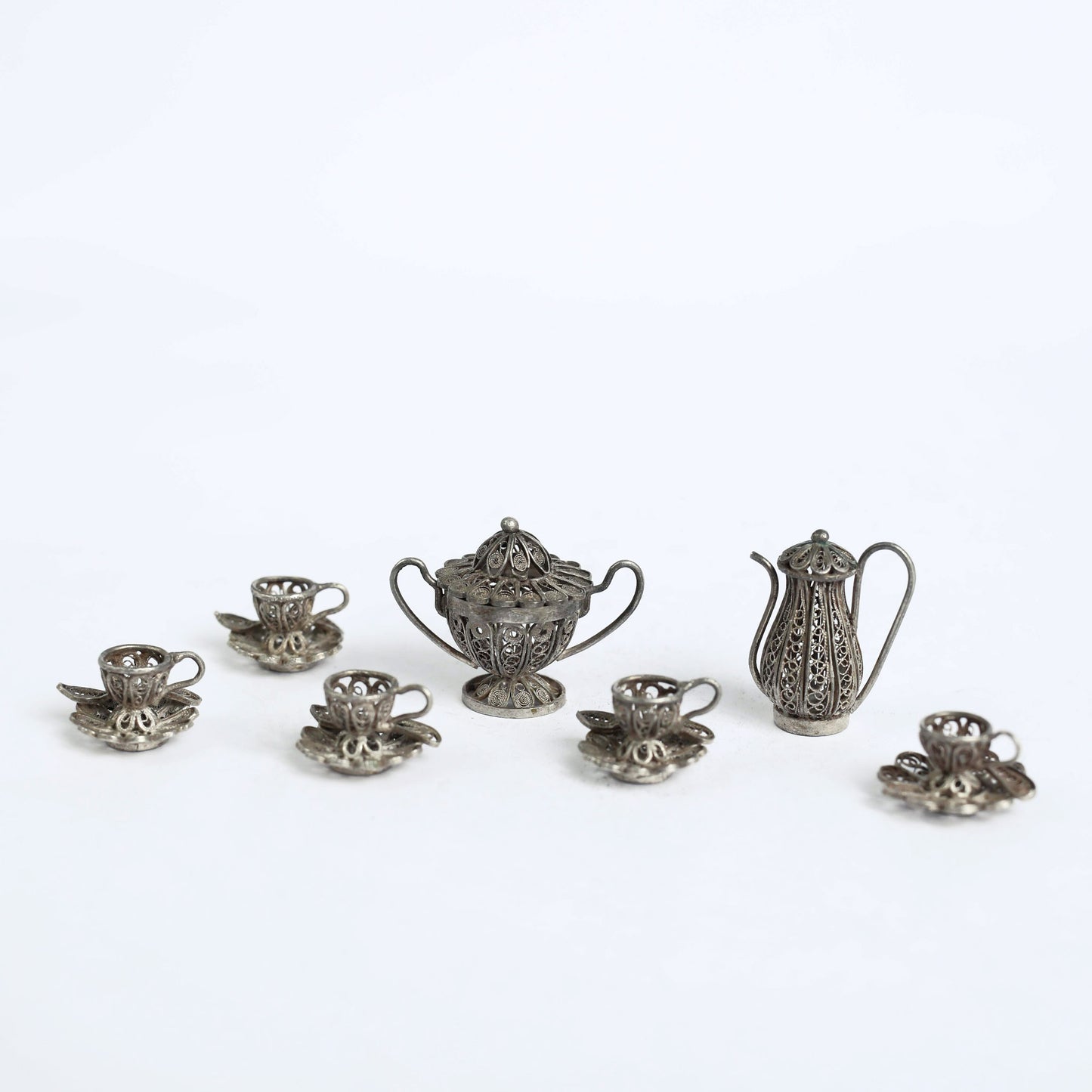 Filigree tea set